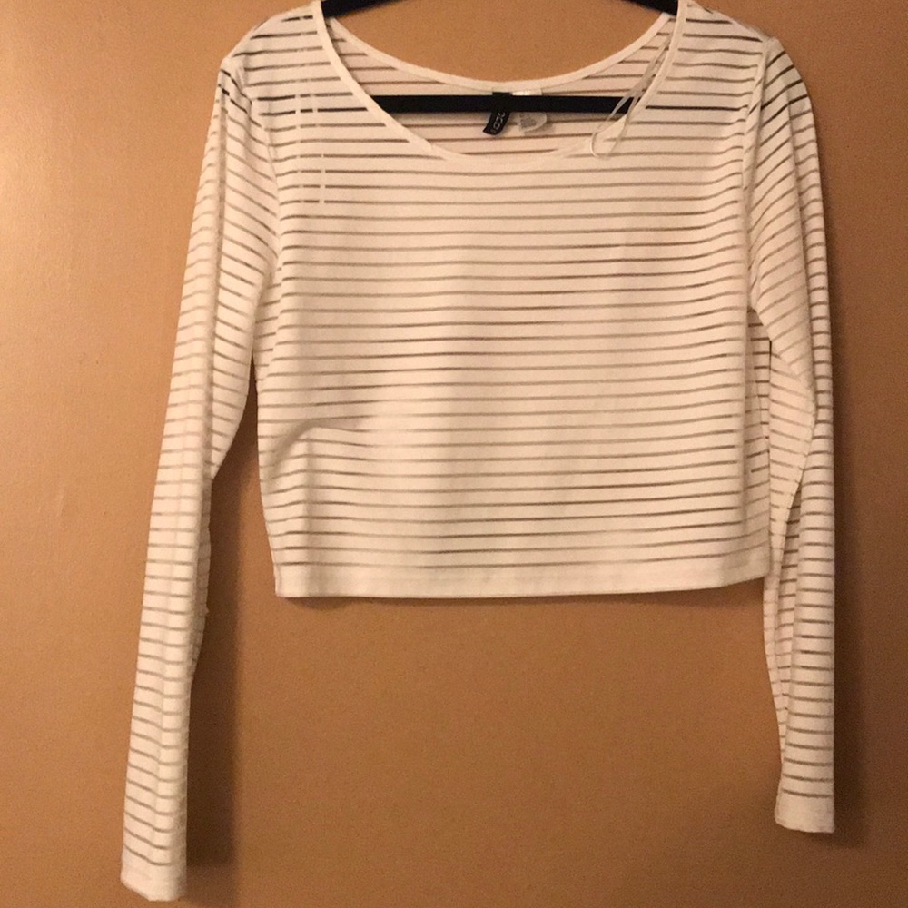 White Long sleeve shirt